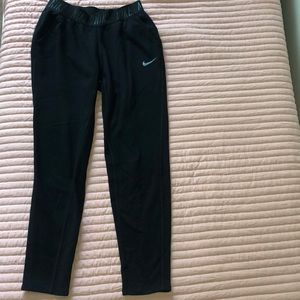 Women’s small black nike sweatpants